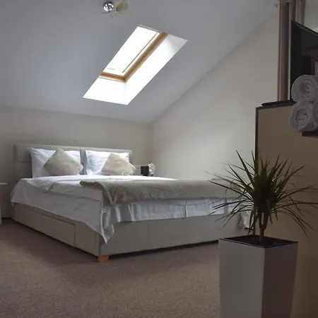 Apartment Enjoy The Nest Under The Sky Cluj-Napoca