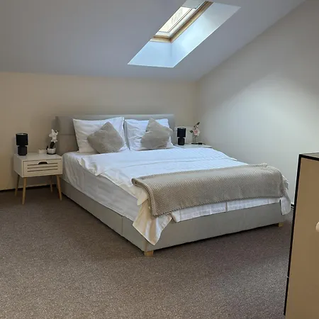 Enjoy - Nest Under The Sky Apartmán