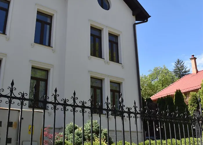 Enjoy - Nest Under The Sky Apartment